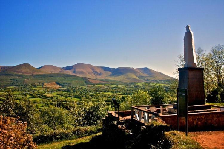 Corderry Farmhouse, Idyllic Cottage Amid 250 Acres Lisvernane Exterior foto